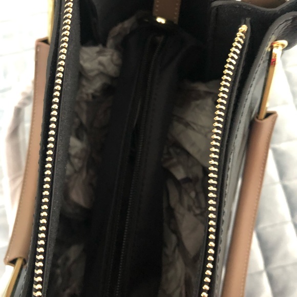 Perfect bag to go back to work this fall - Picture 5 of 8